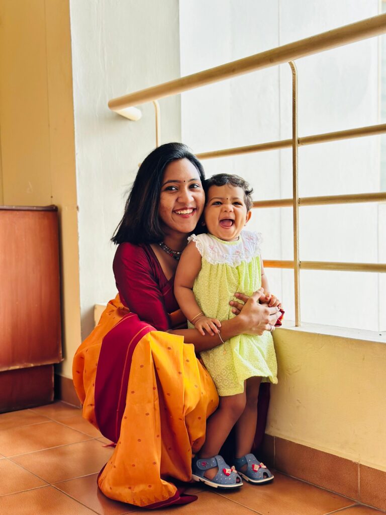 “A Mother’s Embrace: The Heartfelt Bond Behind Every Khilkhil Outfit”